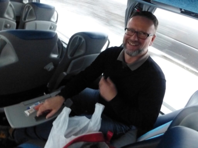 1_Bus_Hinreise_08_LR