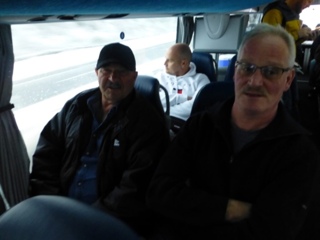 1_Bus_Hinreise_11_LR